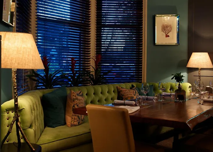 The Lodge Hotel - Putney Londra